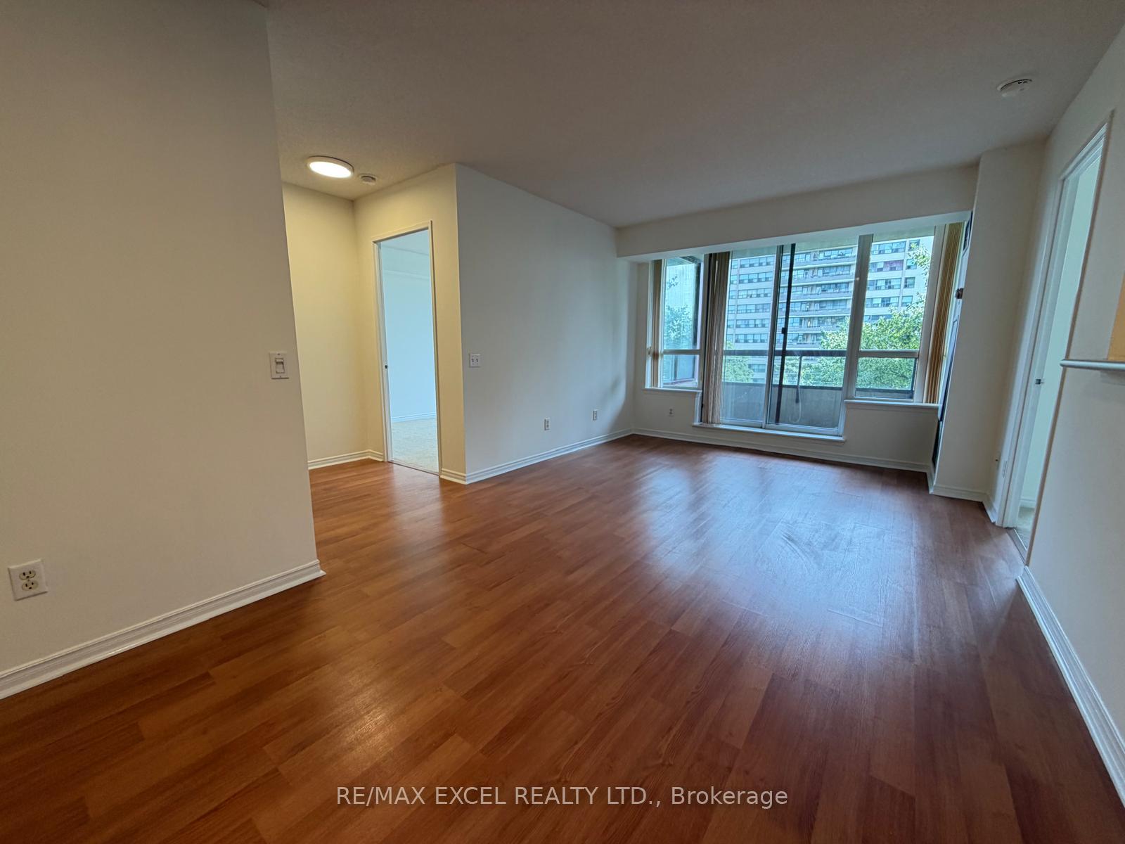Photo 1 of Unit 507, 91 Townsgate Drive, Vaughan, Crestwood-Springfarm-Yorkhill — HOMEH