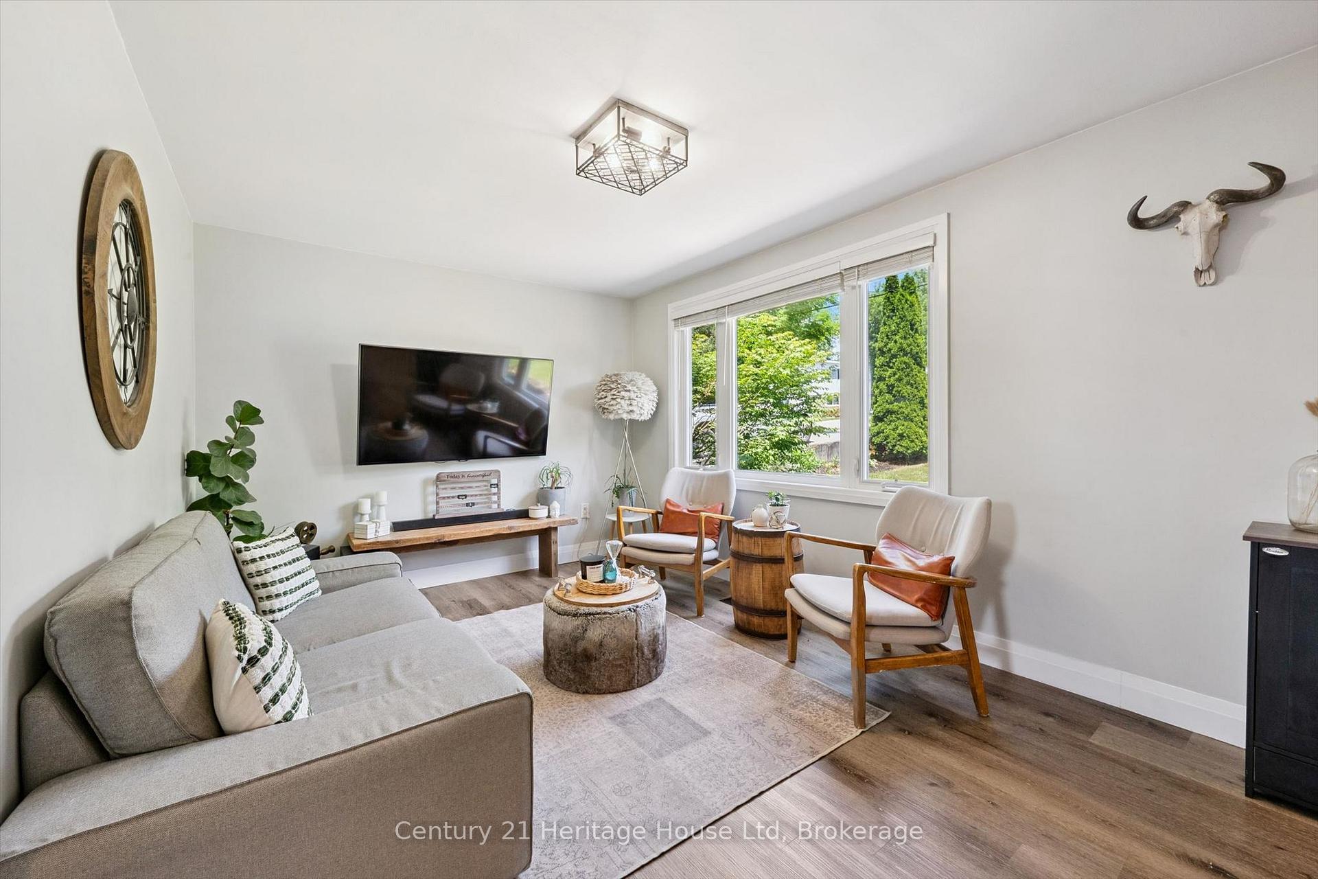 Photo 12 of 273 Main Street N, Guelph/Eramosa, Rockwood — HOMEH
