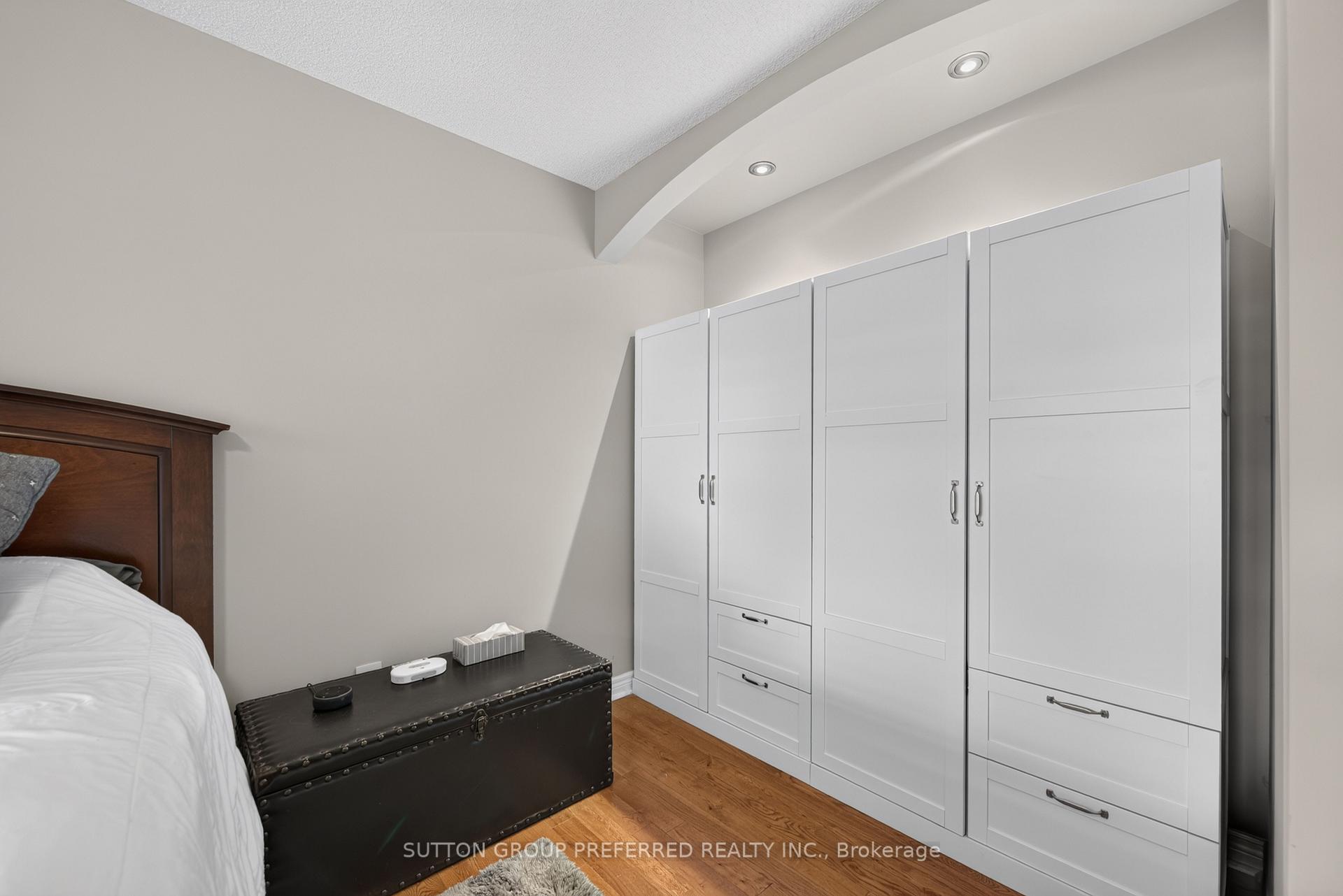 Photo 10 of Unit 6, 20 Windemere Place, St. Thomas — HOMEH