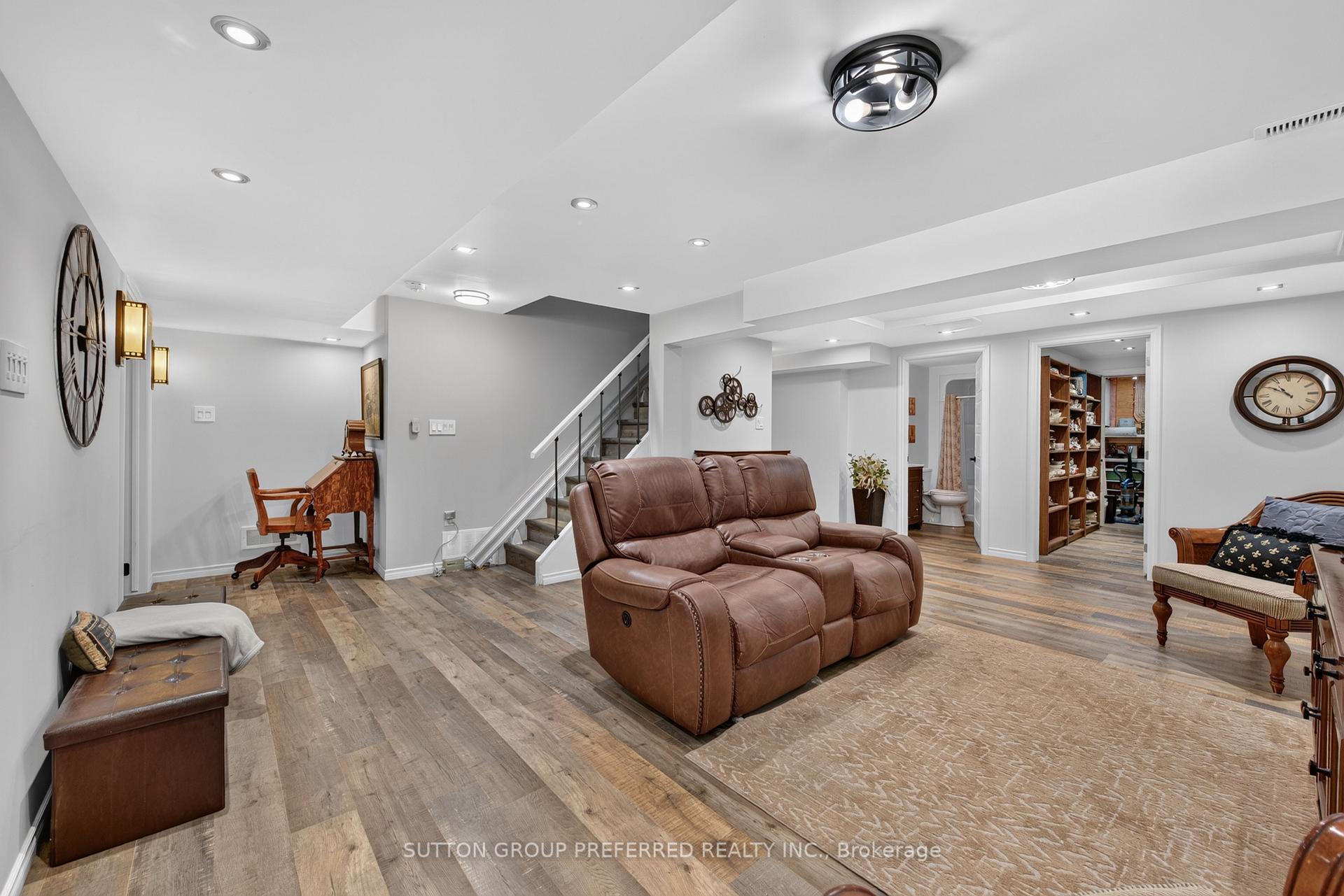 Photo 31 of Unit 6, 20 Windemere Place, St. Thomas — HOMEH