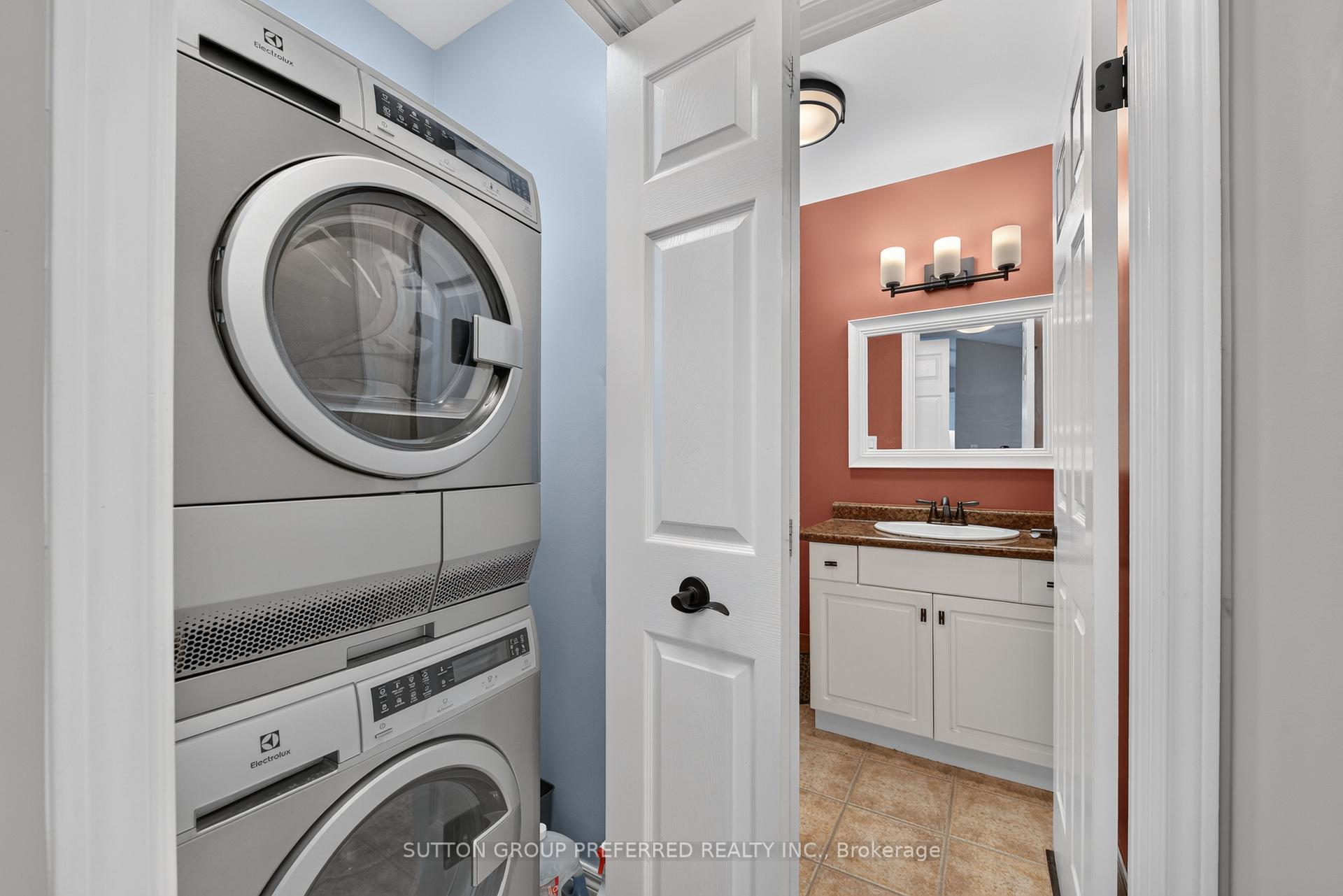 Photo 45 of Unit 6, 20 Windemere Place, St. Thomas — HOMEH