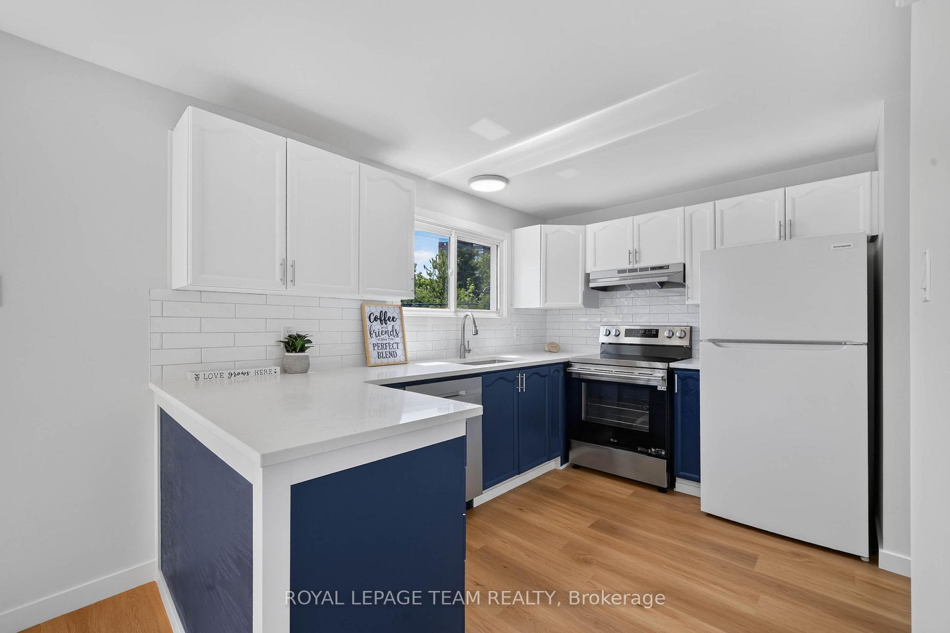 Photo 16 of 64 Mulvagh Avenue, Ottawa, Borden Farm/Stewart Farm/Carleton Heights/Parkwood Hills — HOMEH