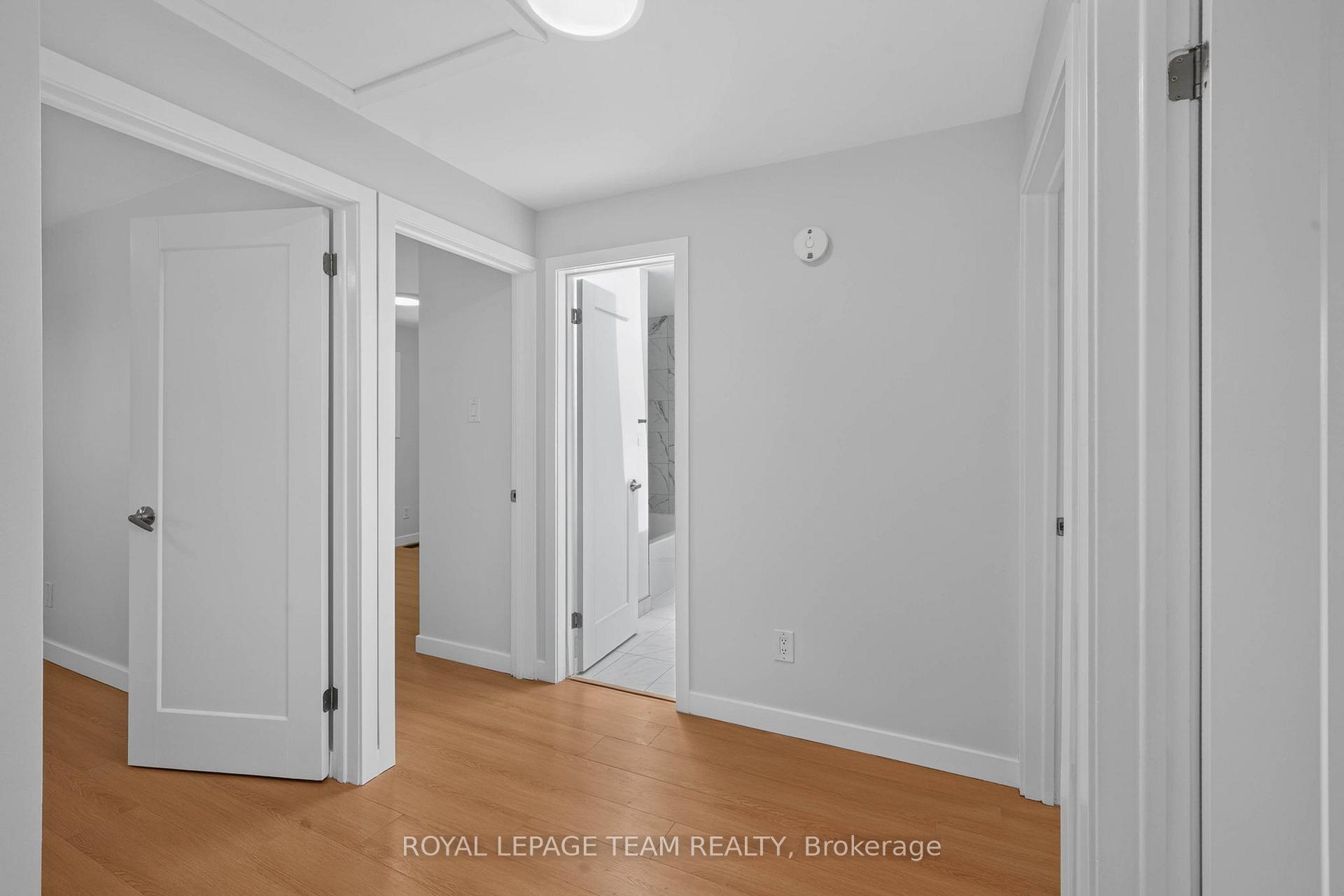 Photo 23 of 64 Mulvagh Avenue, Ottawa, Borden Farm/Stewart Farm/Carleton Heights/Parkwood Hills — HOMEH