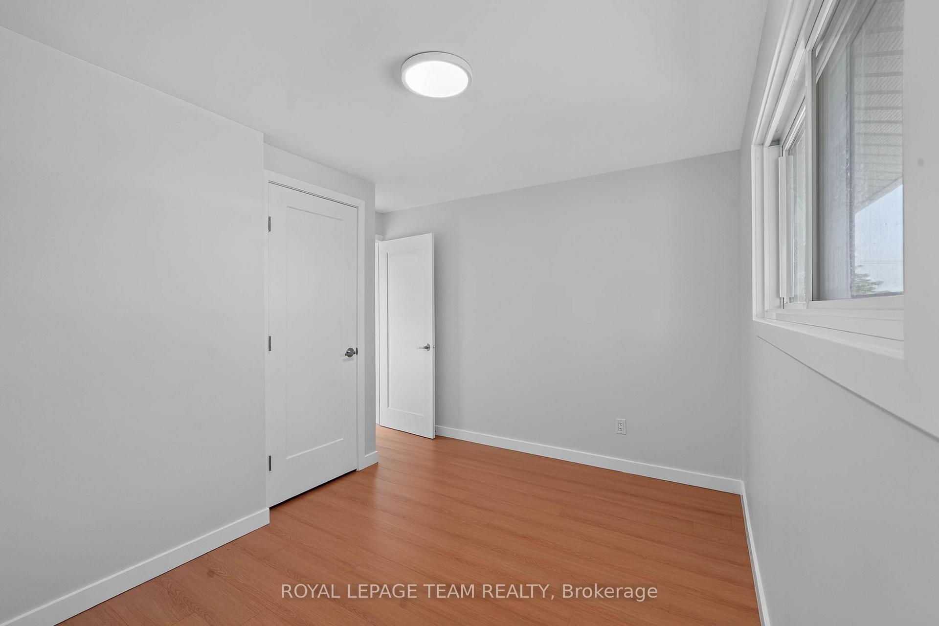 Photo 32 of 64 Mulvagh Avenue, Ottawa, Borden Farm/Stewart Farm/Carleton Heights/Parkwood Hills — HOMEH