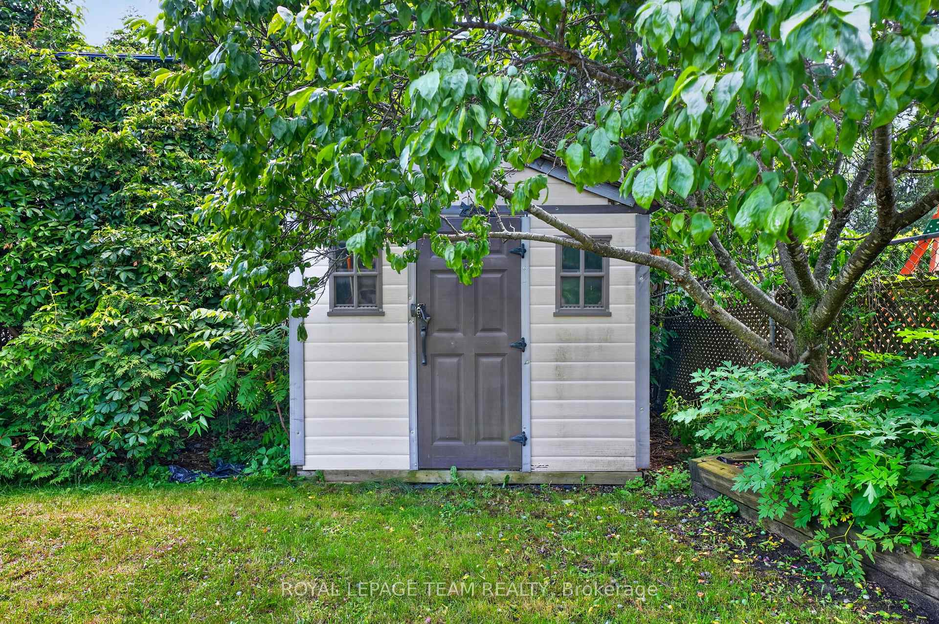 Photo 42 of 64 Mulvagh Avenue, Ottawa, Borden Farm/Stewart Farm/Carleton Heights/Parkwood Hills — HOMEH