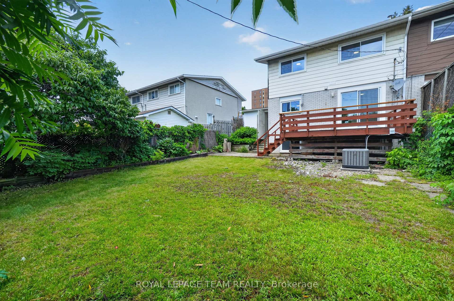 Photo 43 of 64 Mulvagh Avenue, Ottawa, Borden Farm/Stewart Farm/Carleton Heights/Parkwood Hills — HOMEH