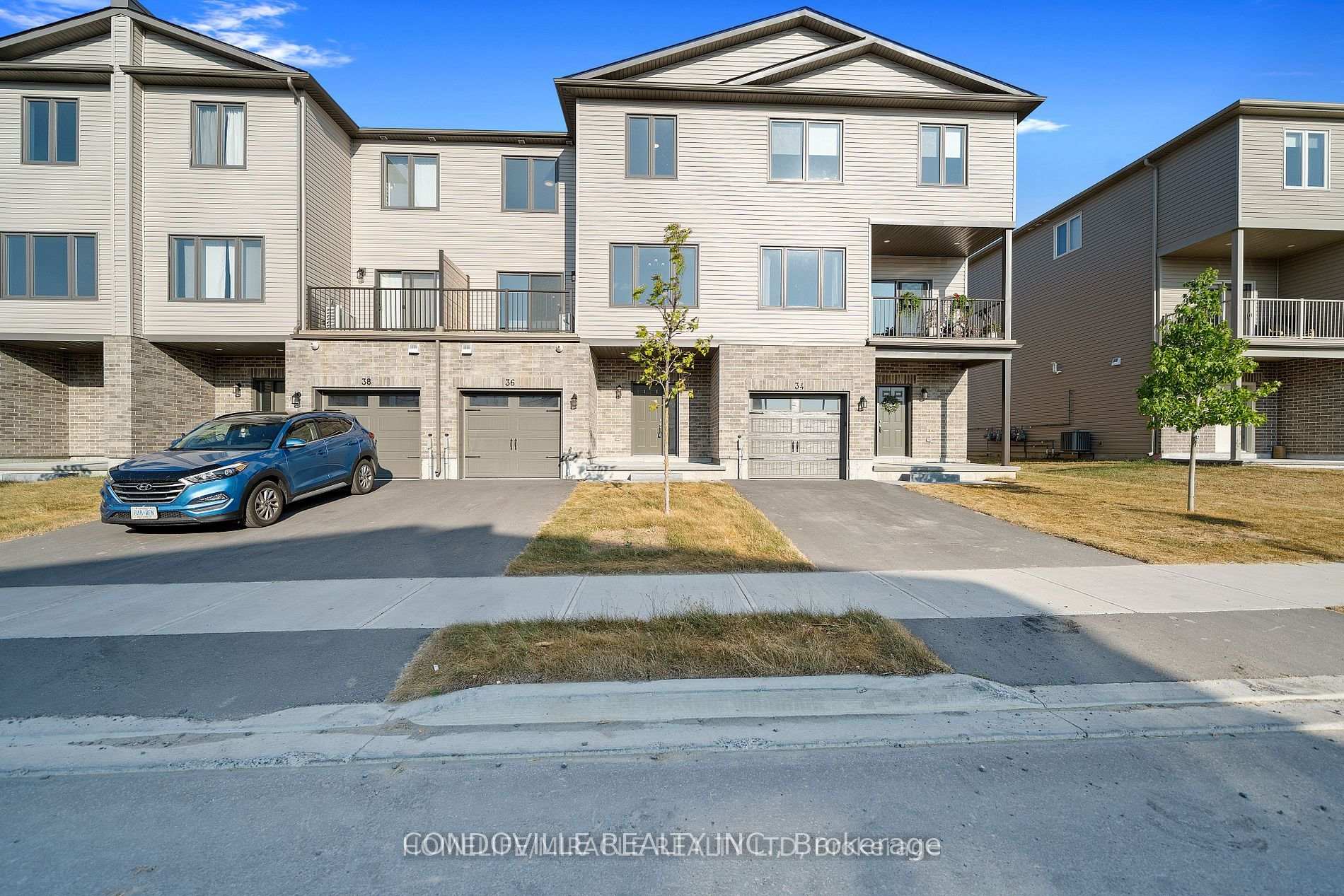Photo 2 of 36 Evans Street, Prince Edward County, Picton Ward — HOMEH