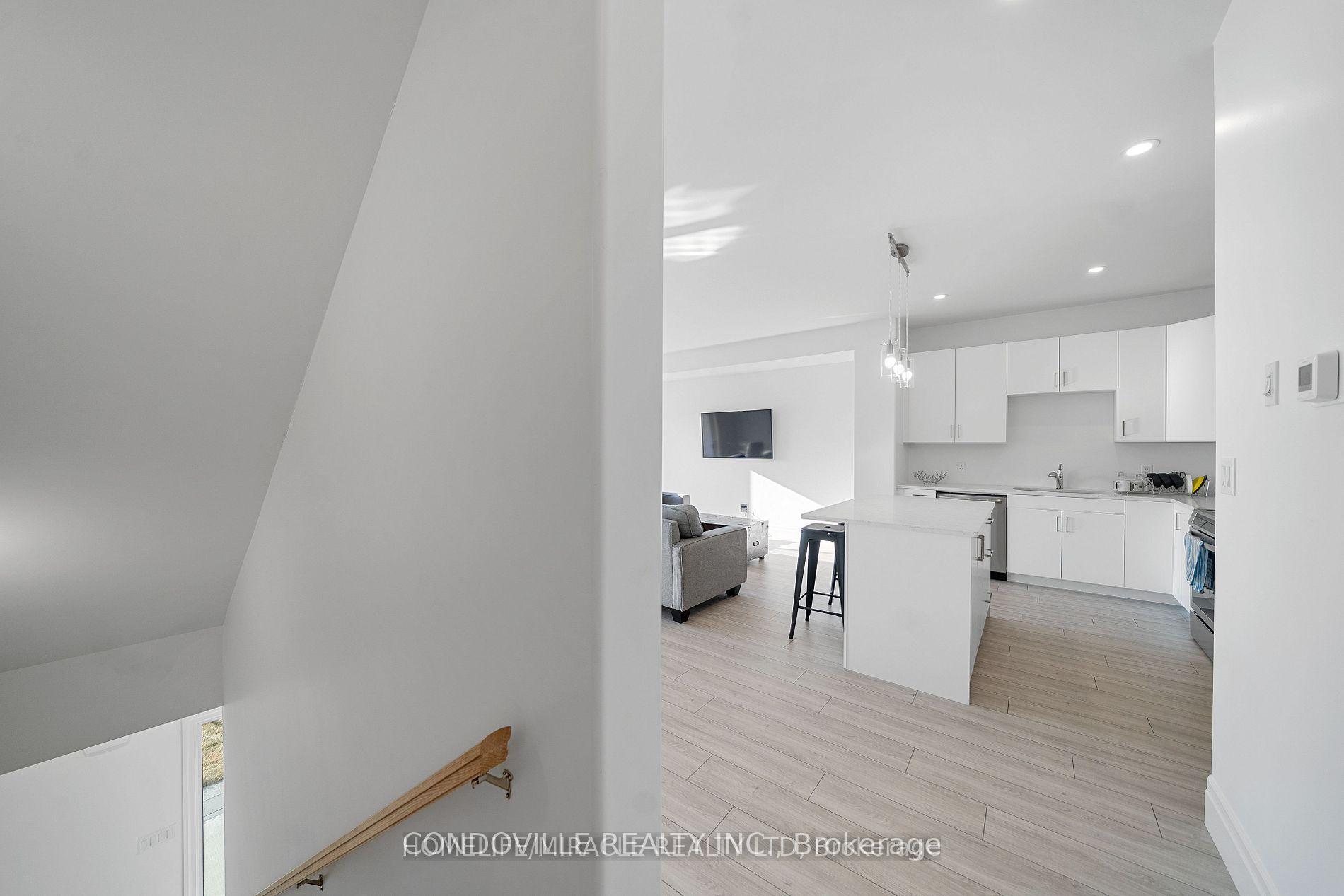 Photo 8 of 36 Evans Street, Prince Edward County, Picton Ward — HOMEH