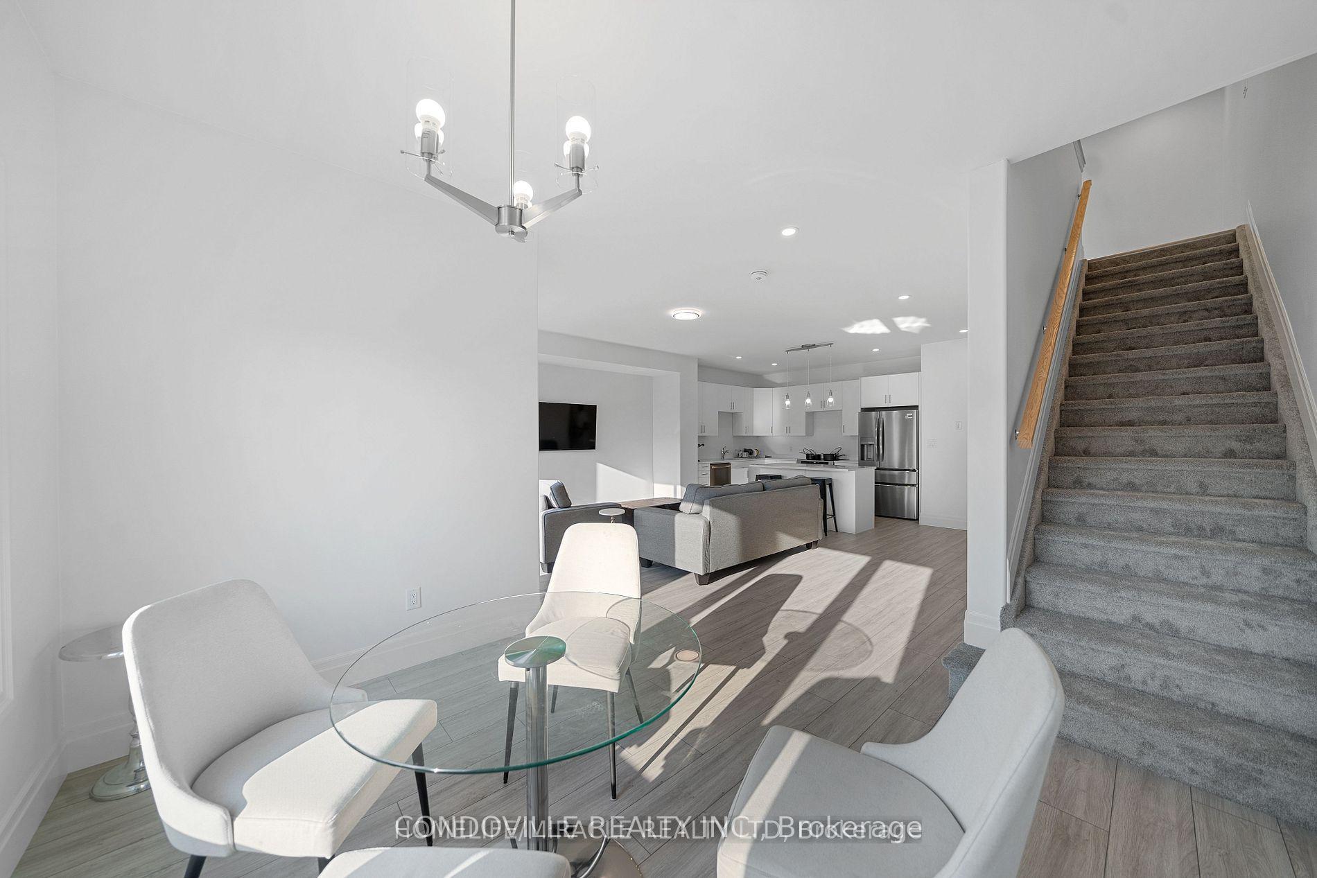 Photo 15 of 36 Evans Street, Prince Edward County, Picton Ward — HOMEH