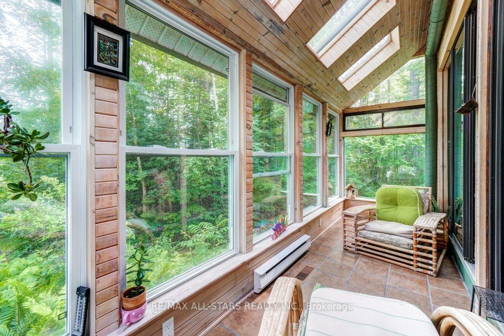 Photo 16 of 9388 Ravenshoe Road, Georgina, Baldwin — HOMEH