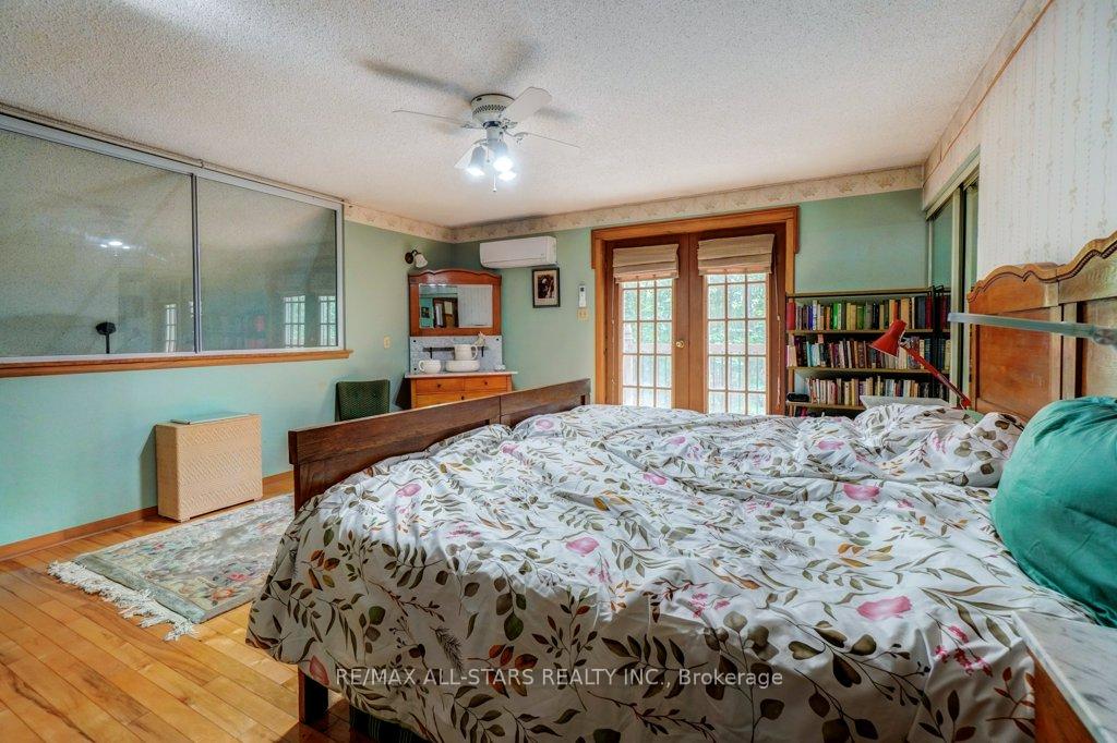 Photo 25 of 9388 Ravenshoe Road, Georgina, Baldwin — HOMEH