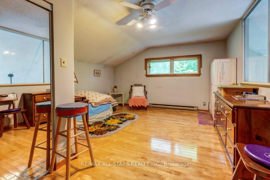 Photo 29 of 9388 Ravenshoe Road, Georgina, Baldwin — HOMEH
