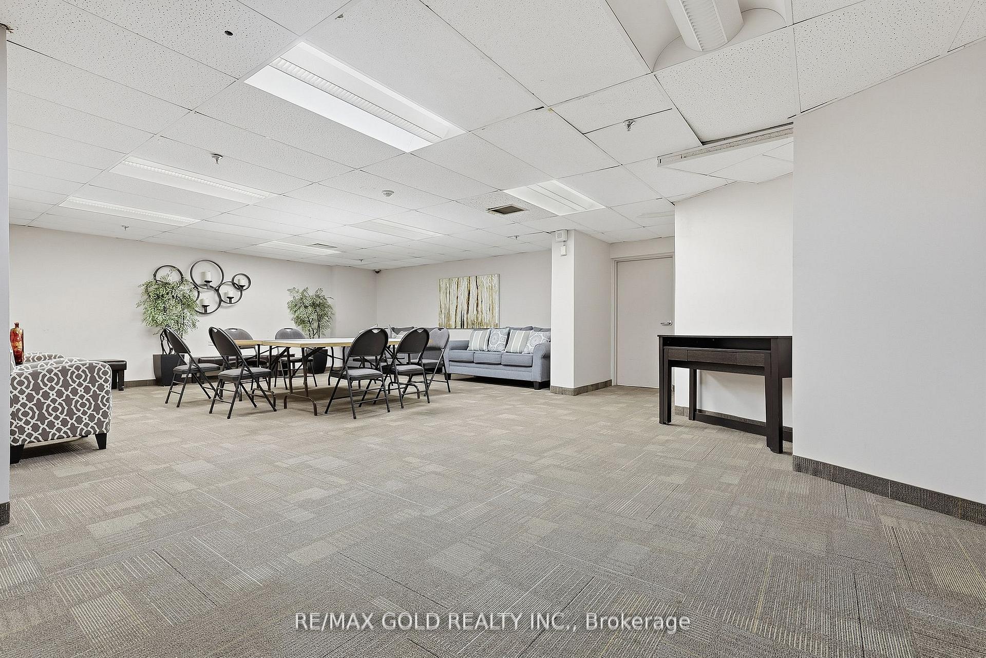 Photo 31 of Unit 401, 335 Mill Road, Etobicoke, Eringate-Centennial-West Deane — HOMEH