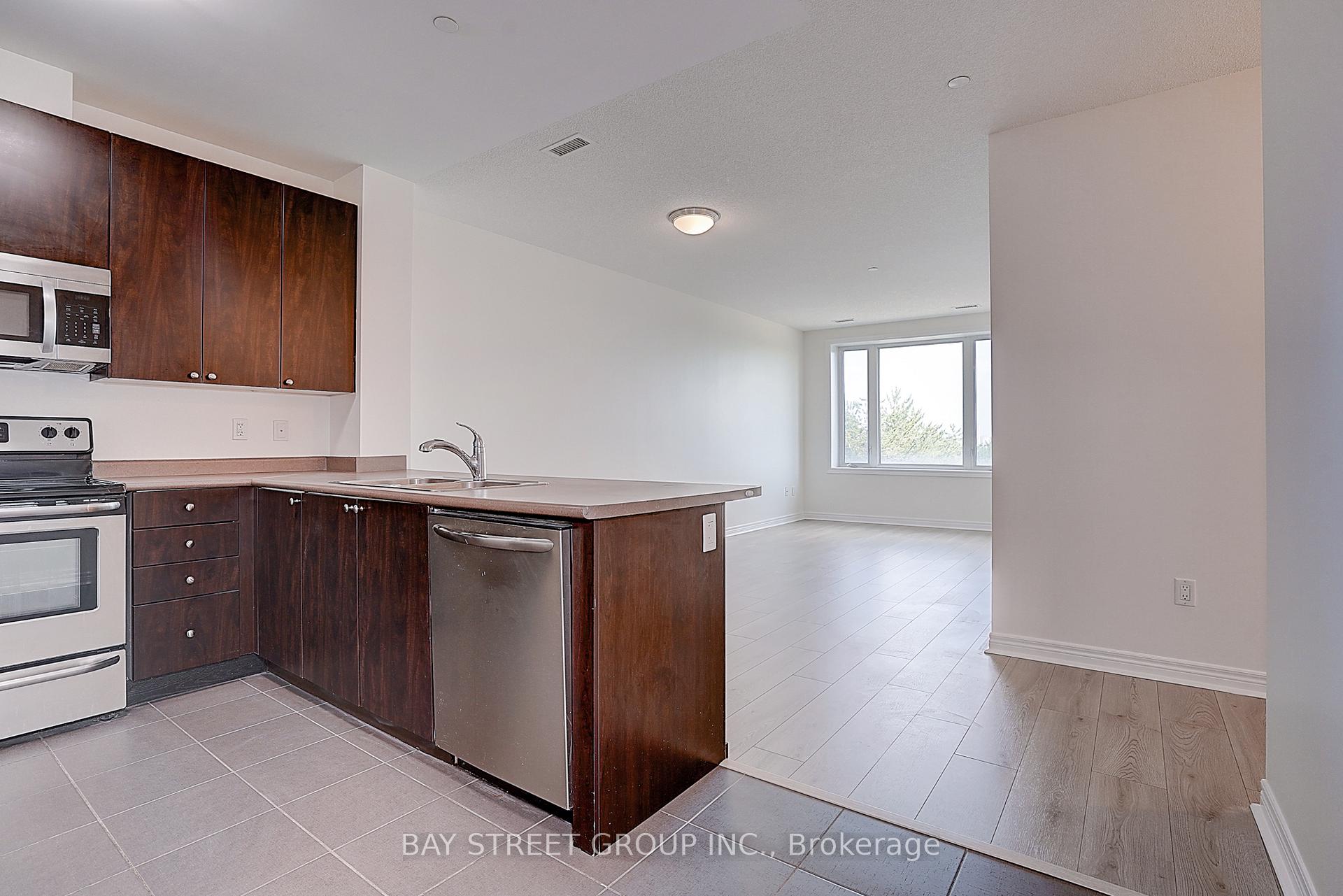 Photo 6 of Unit 405, 7400 Markham Road, Markham, Middlefield — HOMEH