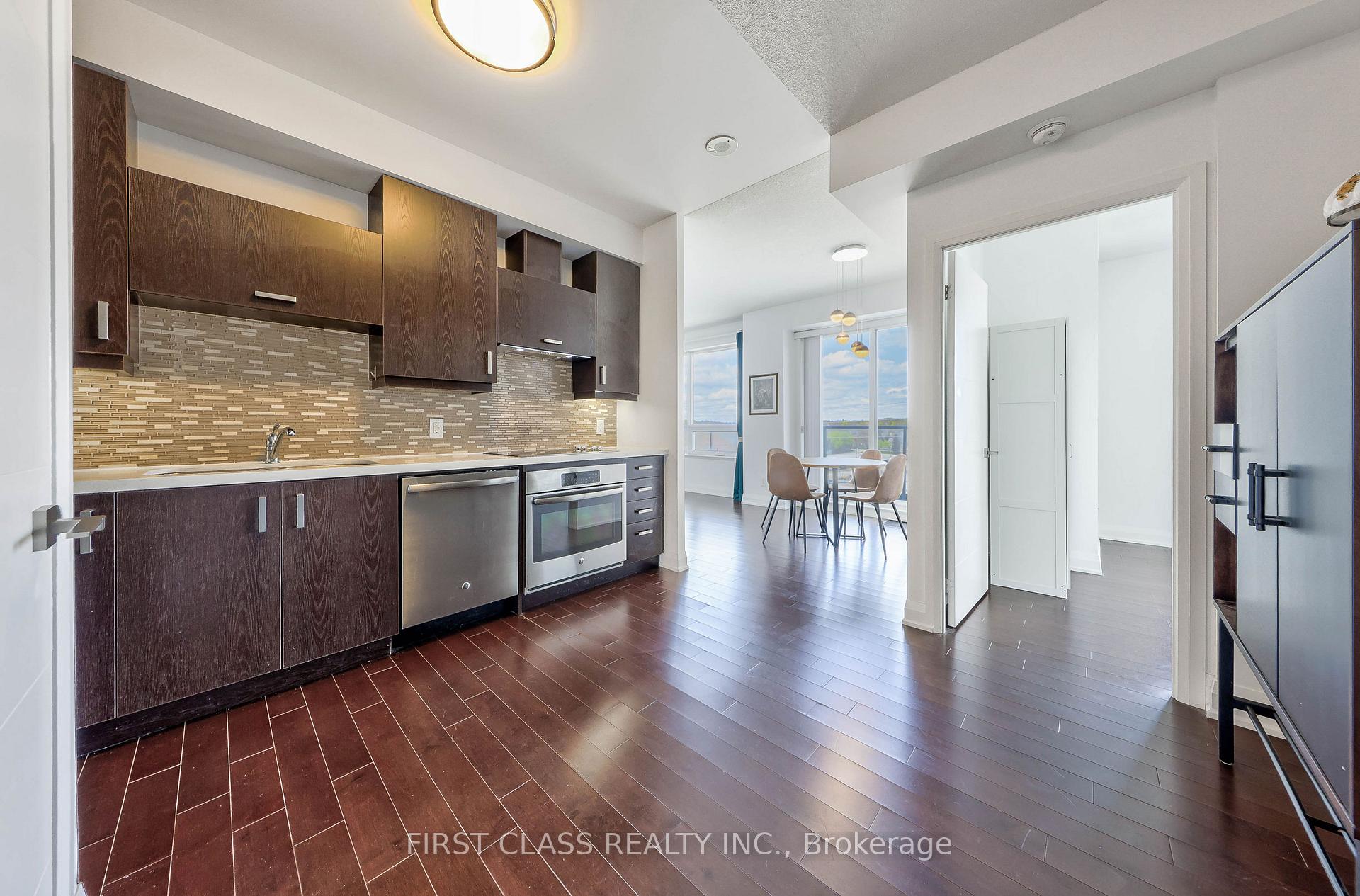 Photo 17 of Unit 610, 28 Uptown Drive, Markham, Unionville — HOMEH