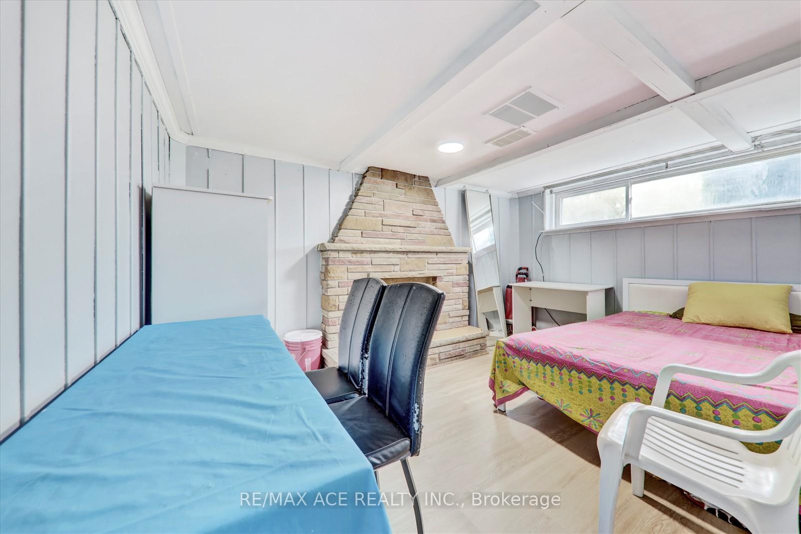 Photo 31 of 10 Blakemanor Boulevard, Scarborough, Woburn — HOMEH