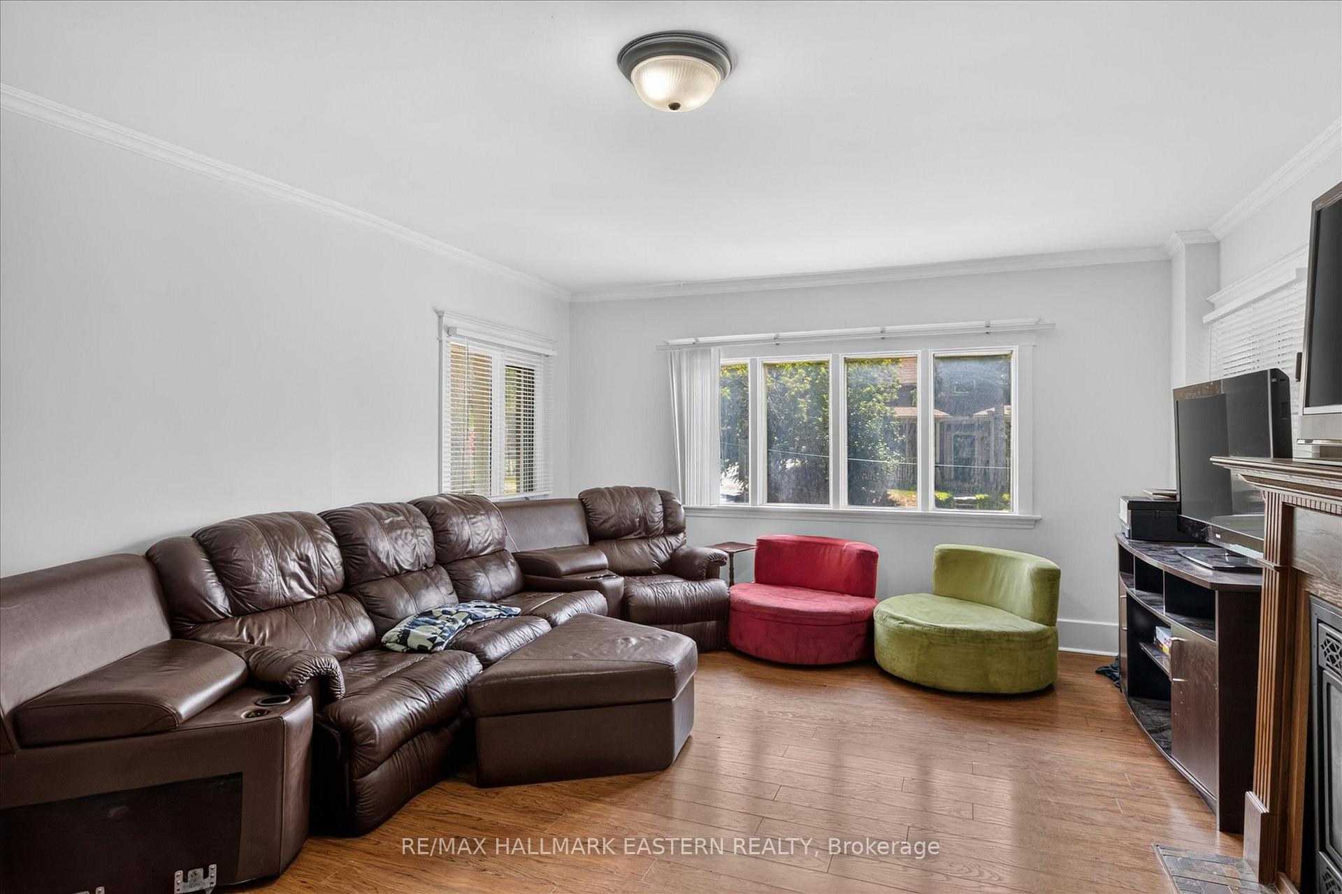 Photo 5 of 226 Mcdonnel Street, Peterborough, Town Ward 3 — HOMEH