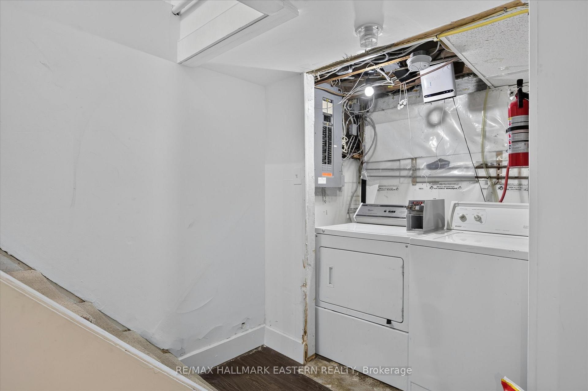 Photo 27 of 226 Mcdonnel Street, Peterborough, Town Ward 3 — HOMEH
