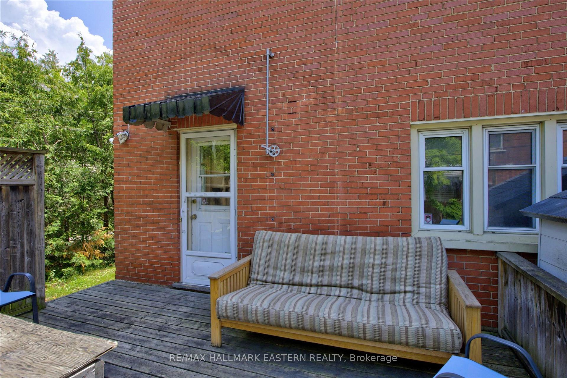 Photo 35 of 226 Mcdonnel Street, Peterborough, Town Ward 3 — HOMEH
