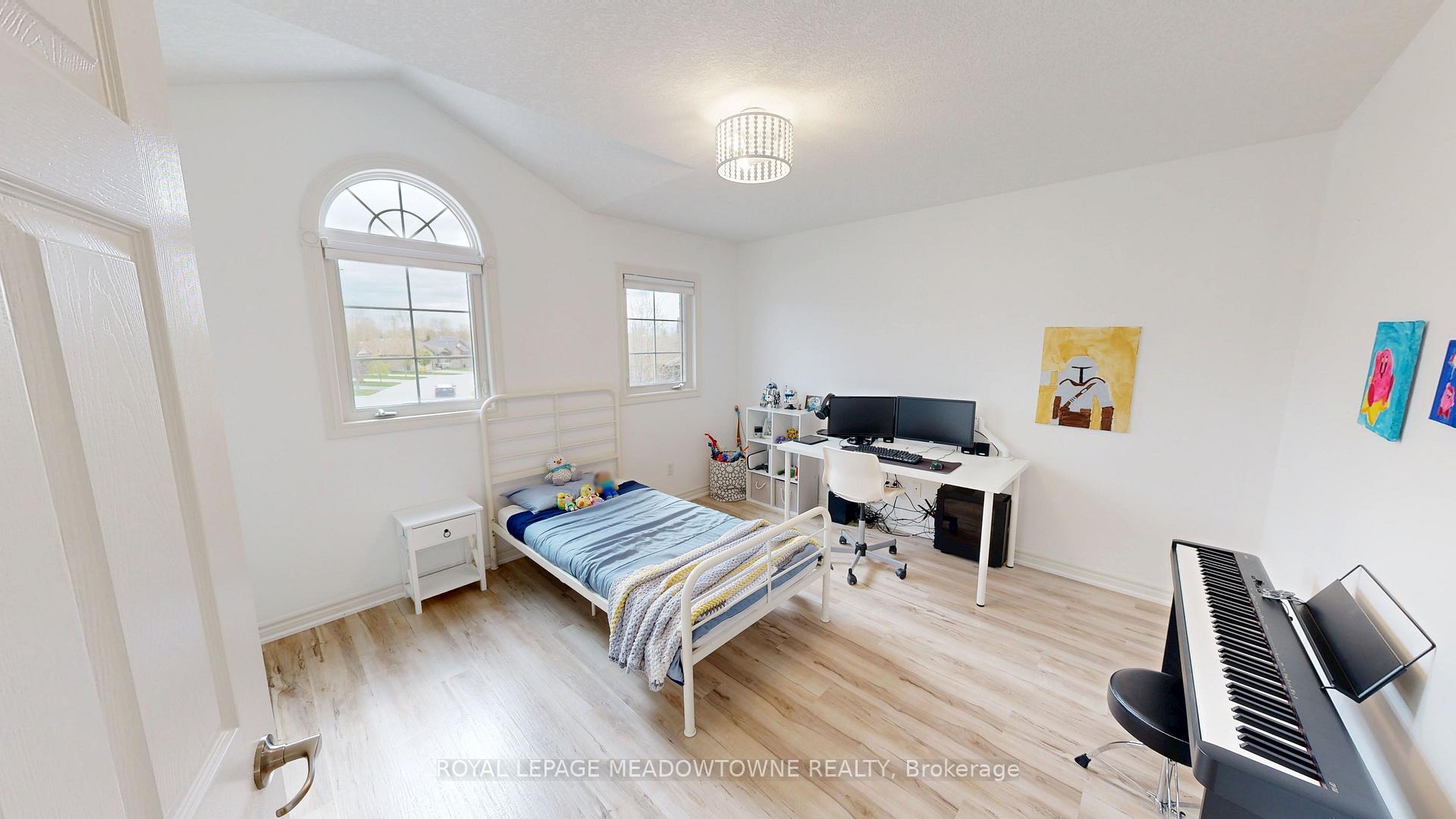 Photo 12 of 30 Jacklin Court, Central Elgin, Rural Central Elgin — HOMEH