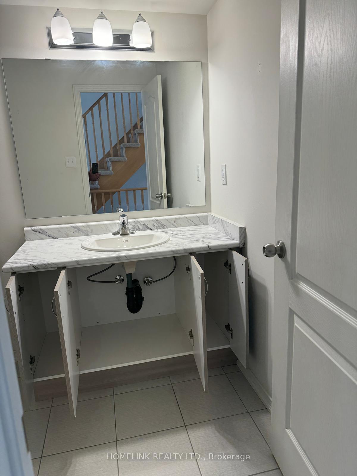 Photo 10 of Unit 347, 2370 Chevron Prince Path W, Oshawa, Windfields — HOMEH