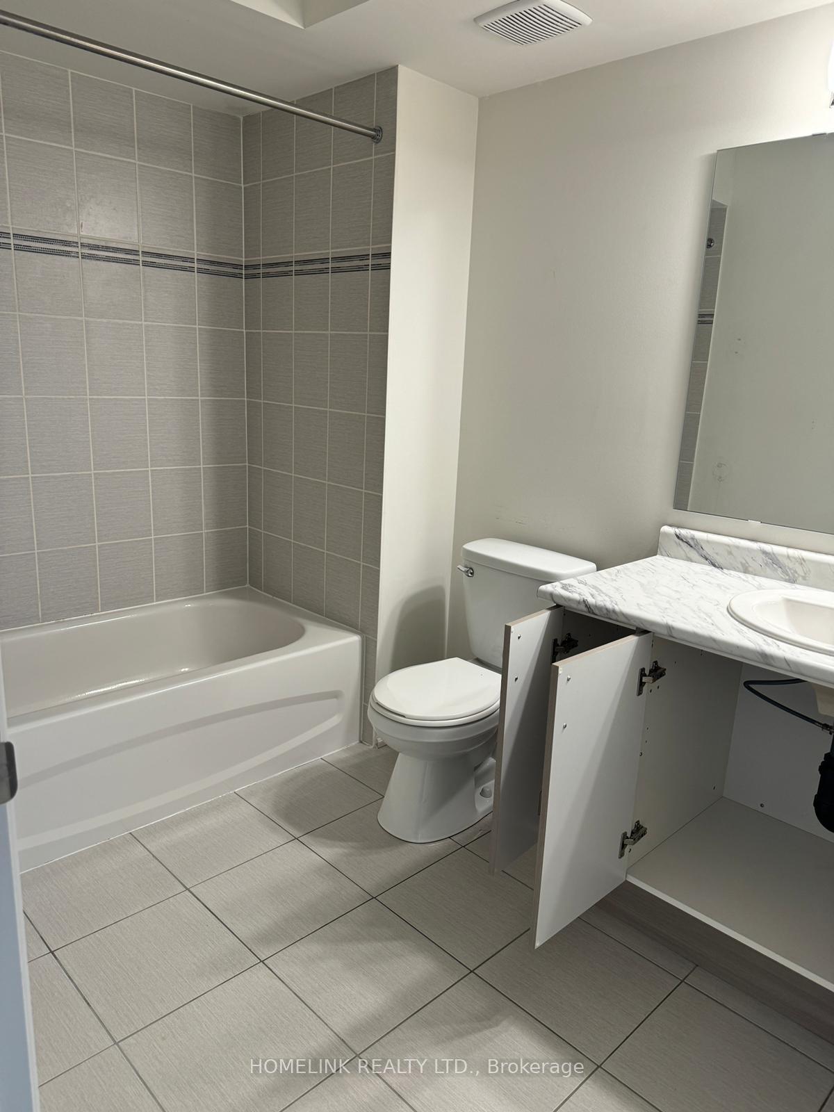 Photo 11 of Unit 347, 2370 Chevron Prince Path W, Oshawa, Windfields — HOMEH