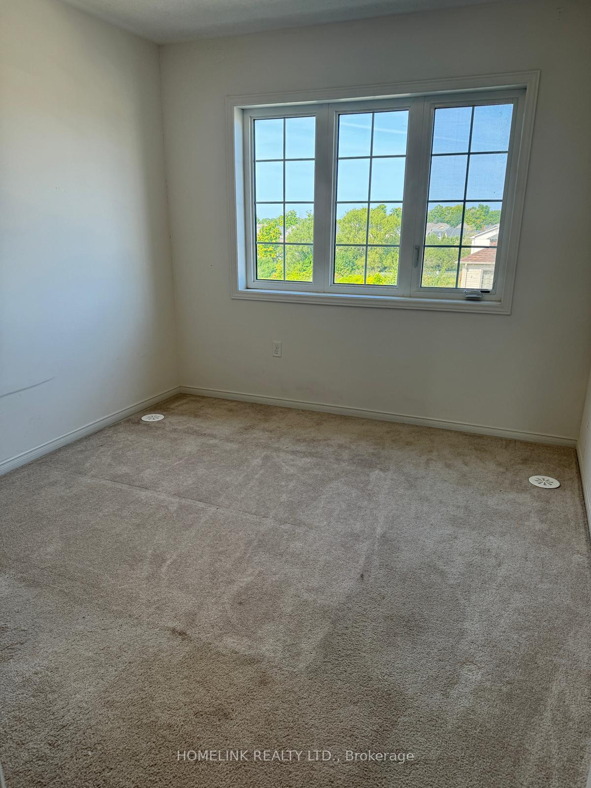 Photo 18 of Unit 347, 2370 Chevron Prince Path W, Oshawa, Windfields — HOMEH