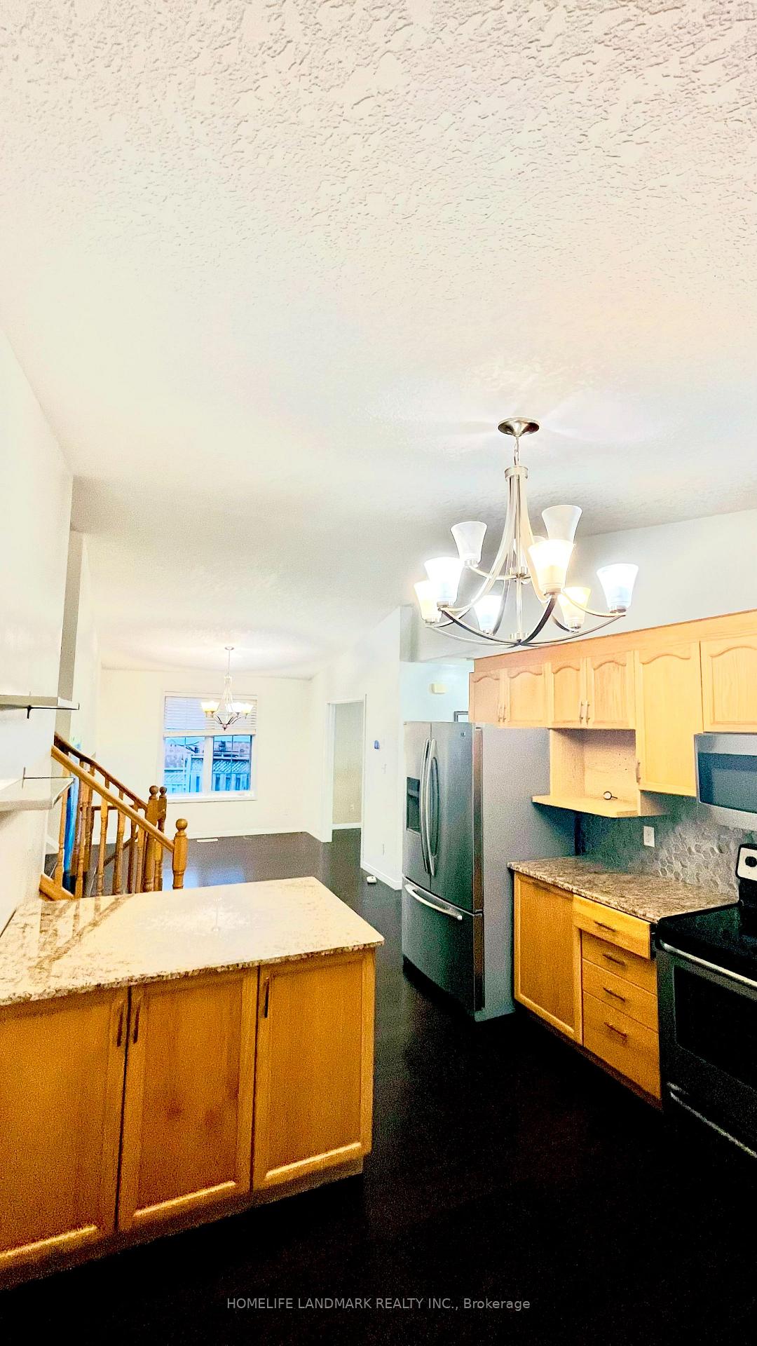 Photo 6 of 172 Springfield Place, Waterloo, Westvale — HOMEH
