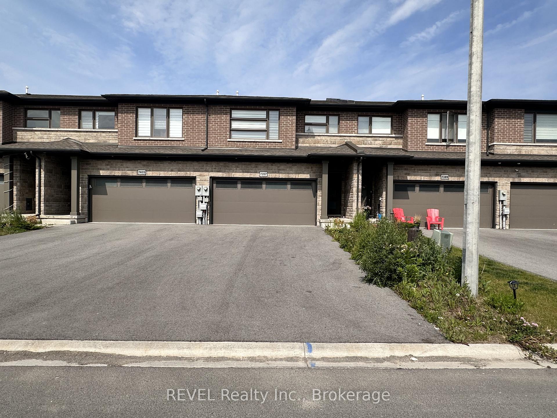 Front of 7397 Matteo Drive
