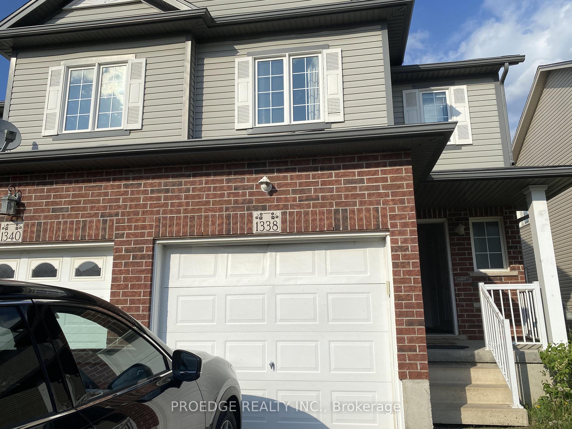 Photo 1 of 1338 Countrystone Drive, Waterloo, Westvale — HOMEH