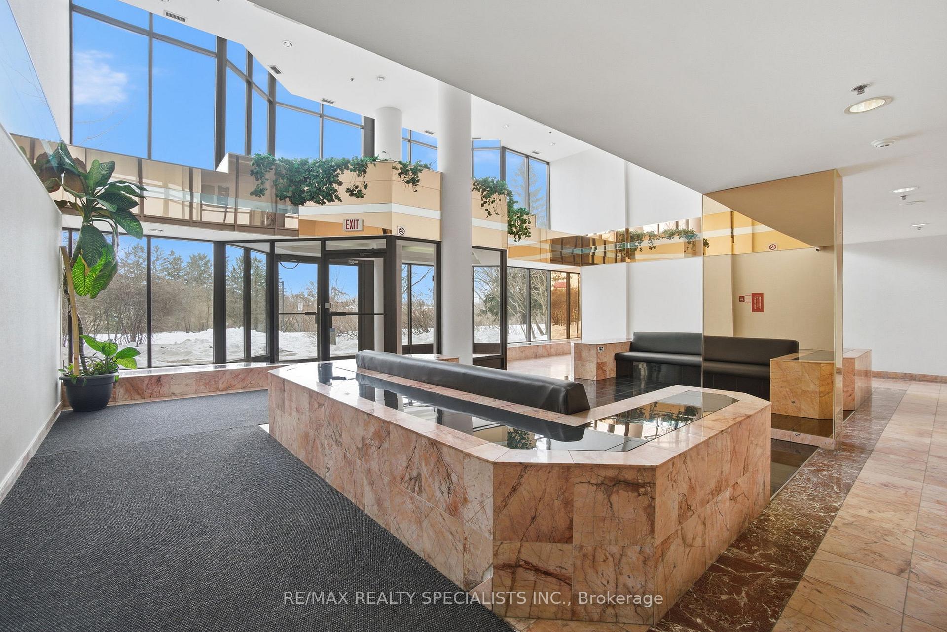 Photo 6 of Unit 1707, 1 Rowntree Road, Etobicoke, Mount Olive-Silverstone-Jamestown — HOMEH
