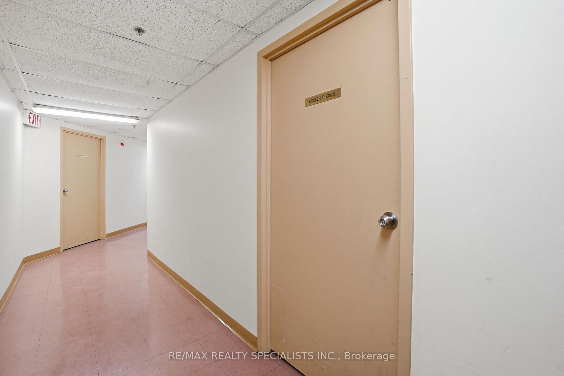Photo 7 of Unit 1707, 1 Rowntree Road, Etobicoke, Mount Olive-Silverstone-Jamestown — HOMEH