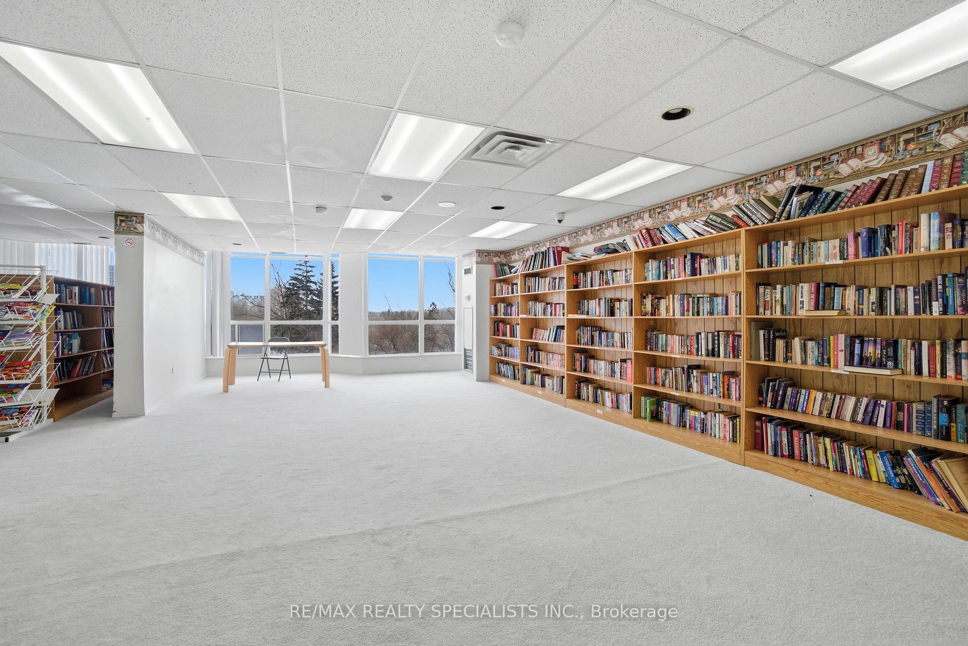 Photo 31 of Unit 1707, 1 Rowntree Road, Etobicoke, Mount Olive-Silverstone-Jamestown — HOMEH
