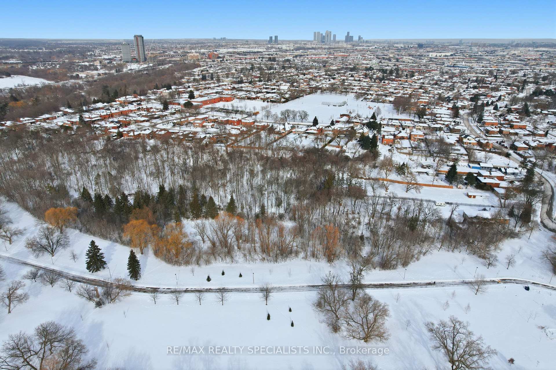 Photo 41 of Unit 1707, 1 Rowntree Road, Etobicoke, Mount Olive-Silverstone-Jamestown — HOMEH