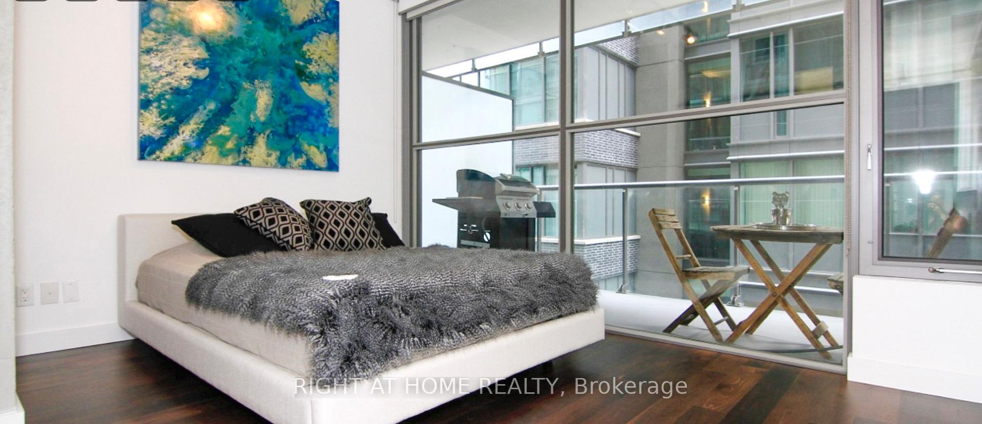 Photo 8 of Unit 412, 25 Oxley Street, Toronto, Waterfront Communities — HOMEH