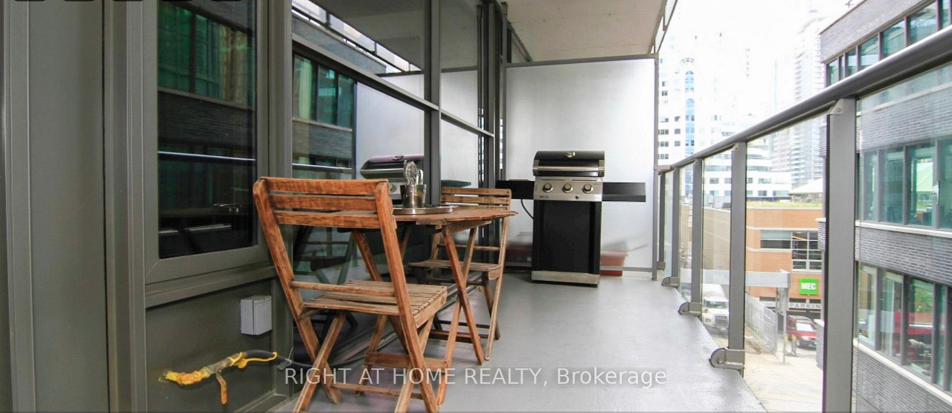 Photo 14 of Unit 412, 25 Oxley Street, Toronto, Waterfront Communities — HOMEH