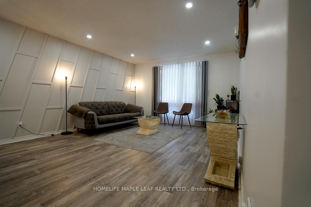 Photo 6 of 147 Muriel Crescent, London, South X — HOMEH