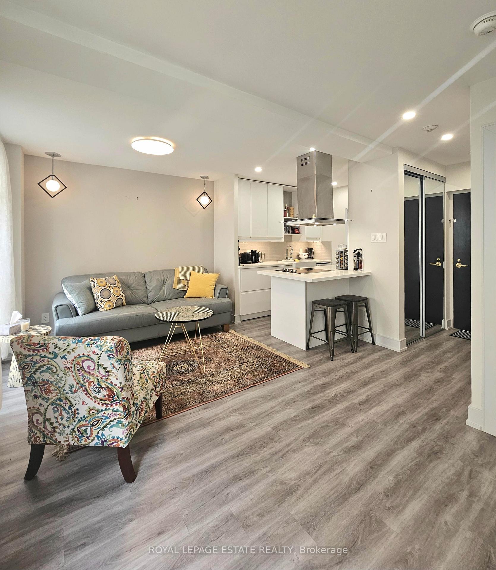 Photo 5 of Unit 505, 80 Charles Street E, Toronto, Church-Yonge Corridor — HOMEH
