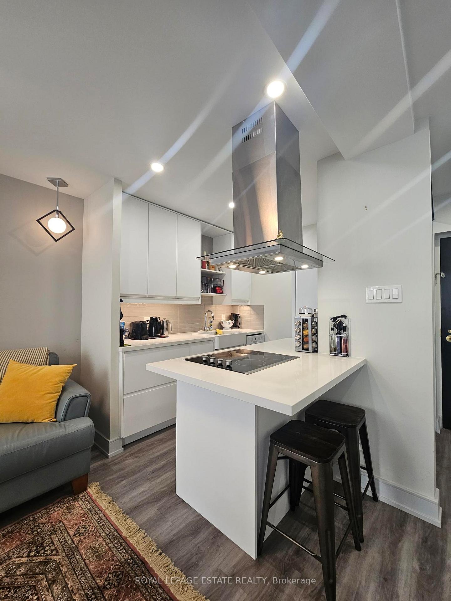 Photo 6 of Unit 505, 80 Charles Street E, Toronto, Church-Yonge Corridor — HOMEH