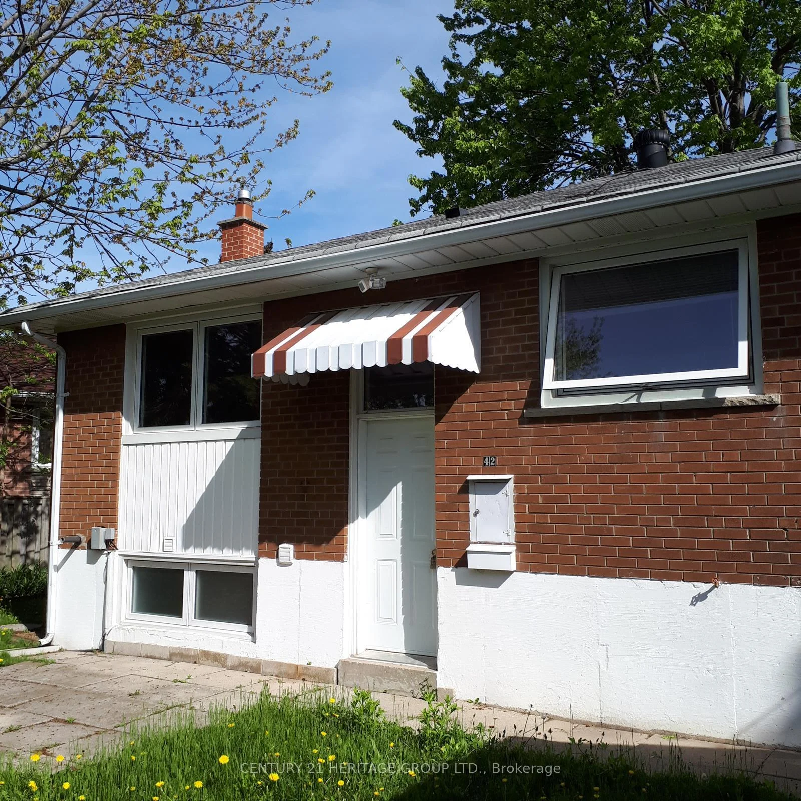 Photo 2 of Unit Basement, 42 Gentry Crescent, Richmond Hill, Crosby — HOMEH