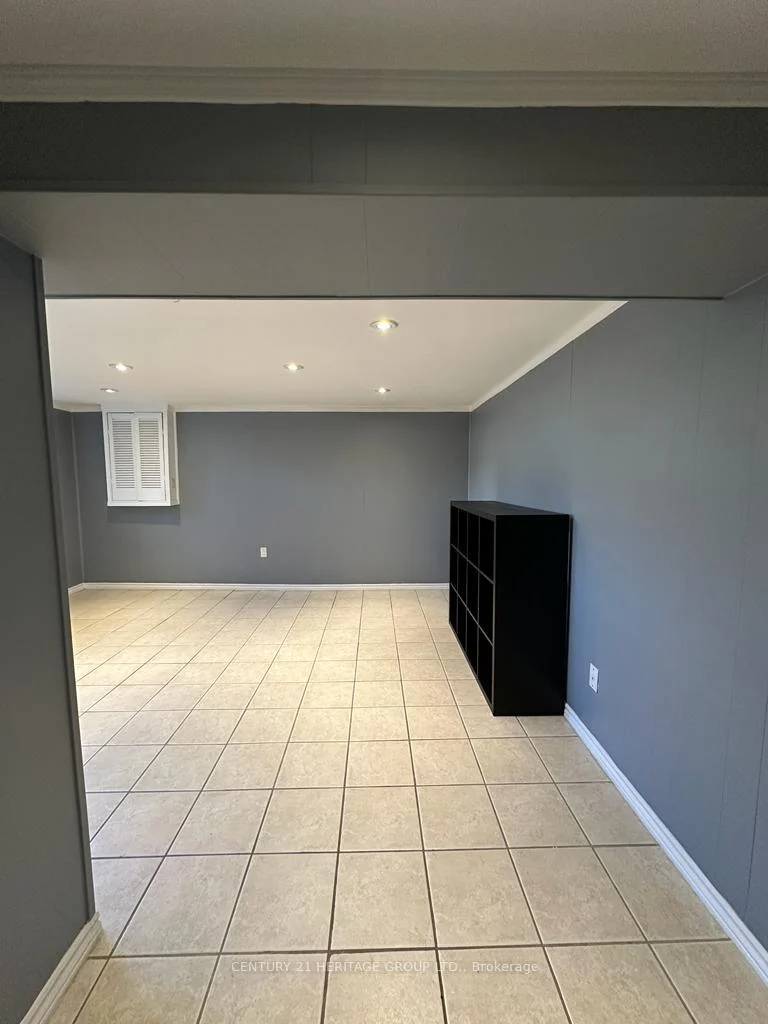Photo 9 of Unit Basement, 42 Gentry Crescent, Richmond Hill, Crosby — HOMEH