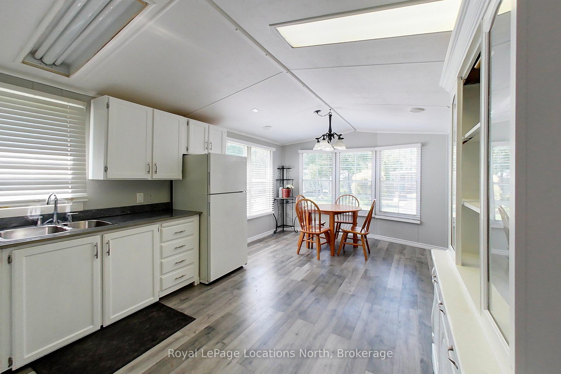Photo 13 of 3 Prince Rupert Avenue, Springwater, Rural Springwater — HOMEH