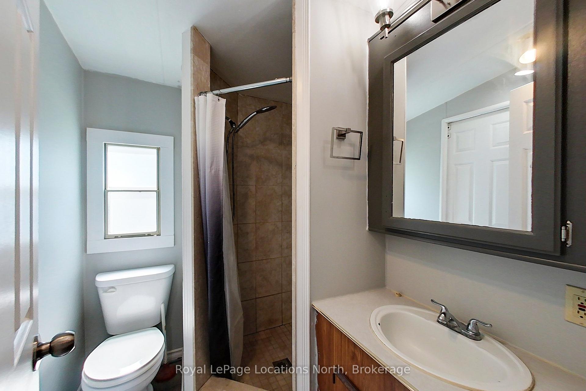 Photo 18 of 3 Prince Rupert Avenue, Springwater, Rural Springwater — HOMEH