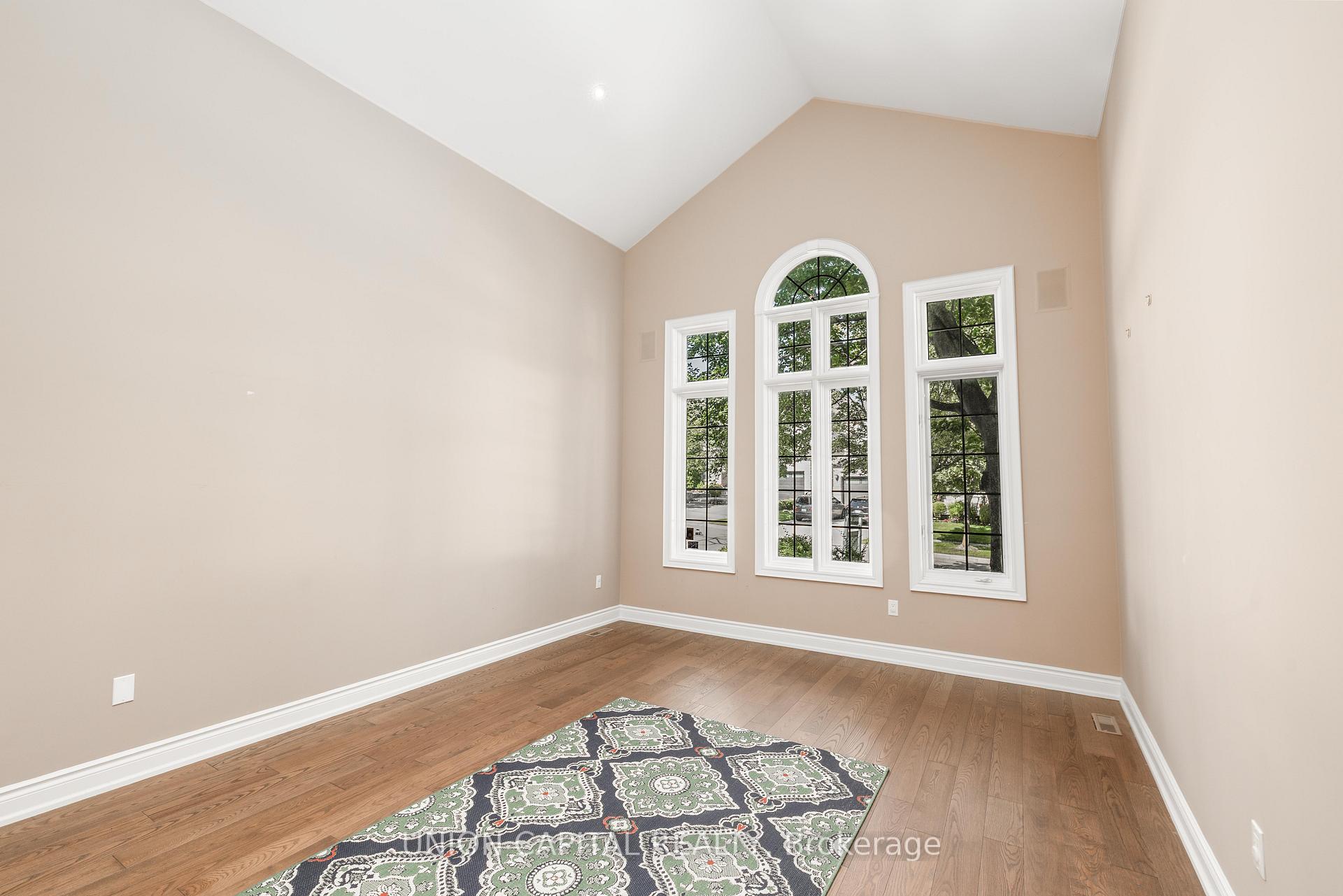 Photo 7 of 75 Langtry Place, Vaughan, Uplands — HOMEH