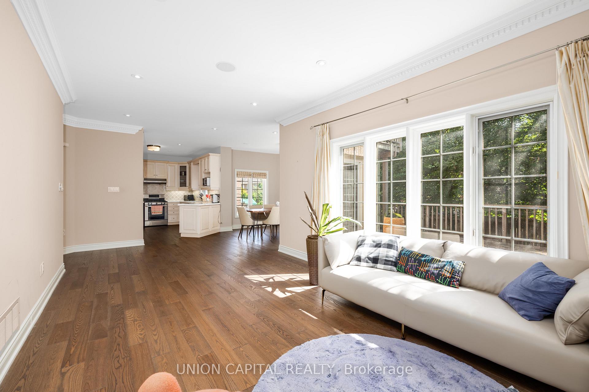 Photo 15 of 75 Langtry Place, Vaughan, Uplands — HOMEH