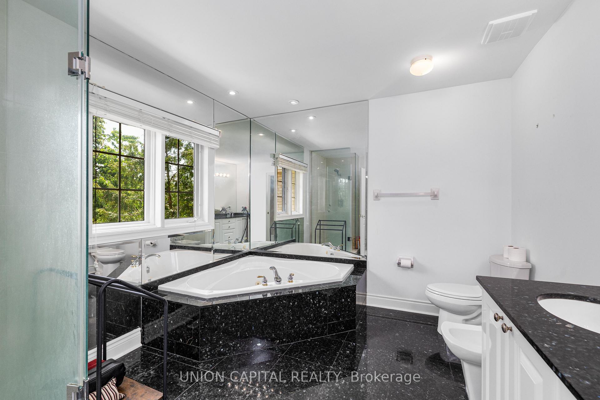 Photo 24 of 75 Langtry Place, Vaughan, Uplands — HOMEH