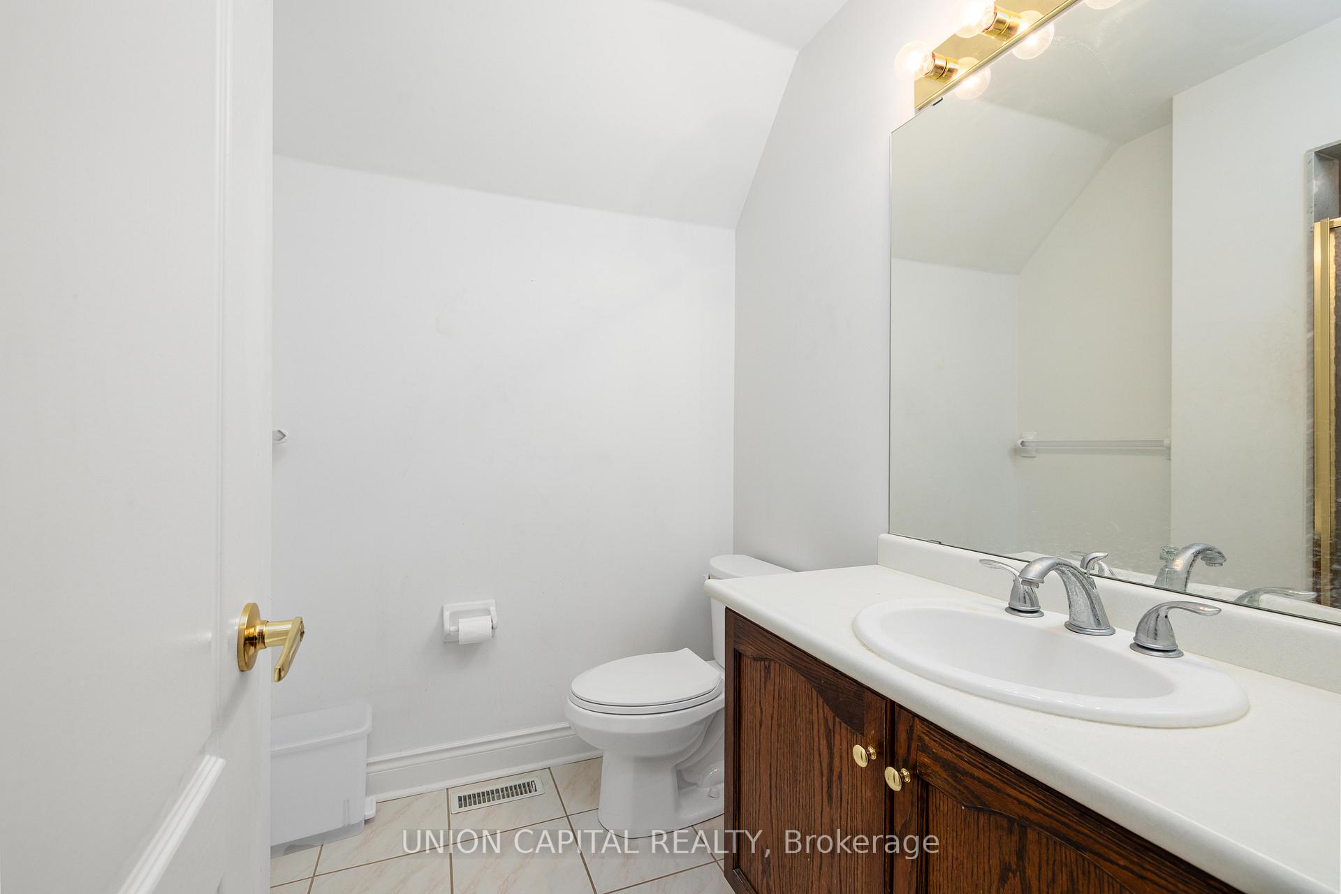 Photo 30 of 75 Langtry Place, Vaughan, Uplands — HOMEH