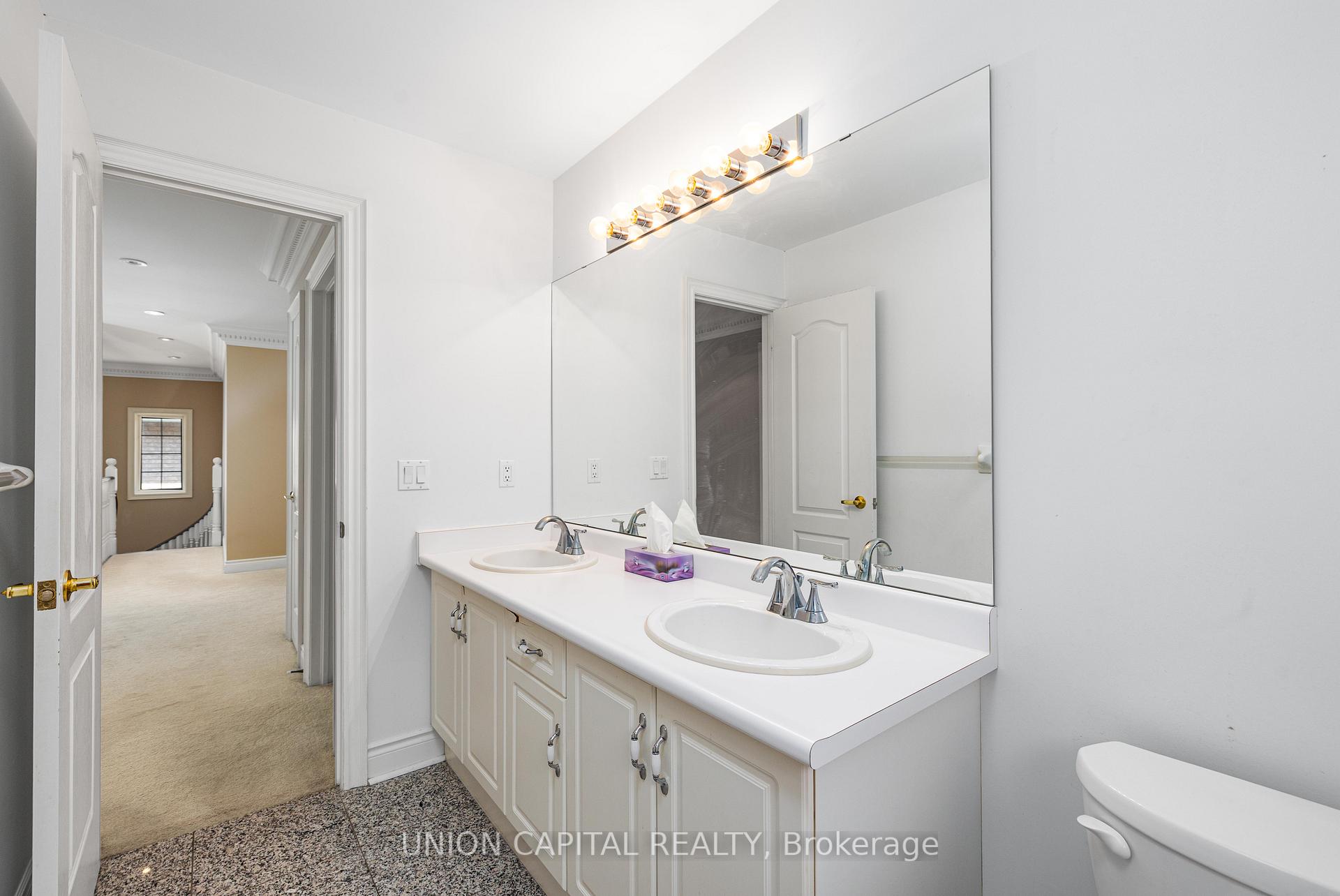 Photo 33 of 75 Langtry Place, Vaughan, Uplands — HOMEH