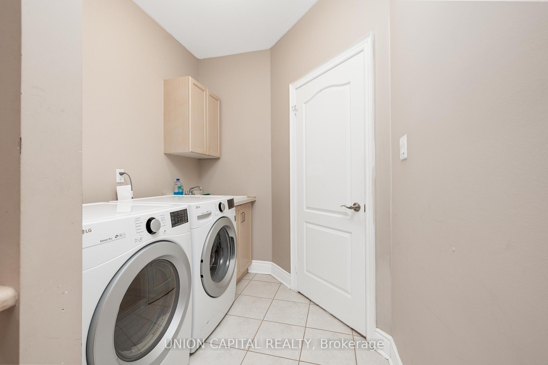 Photo 37 of 75 Langtry Place, Vaughan, Uplands — HOMEH