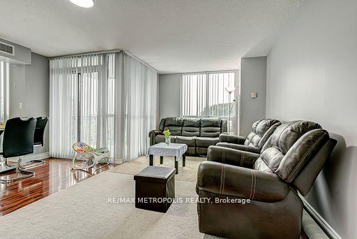 Photo 4 of Unit 609, 88 Grangeway Avenue, Scarborough, Woburn — HOMEH